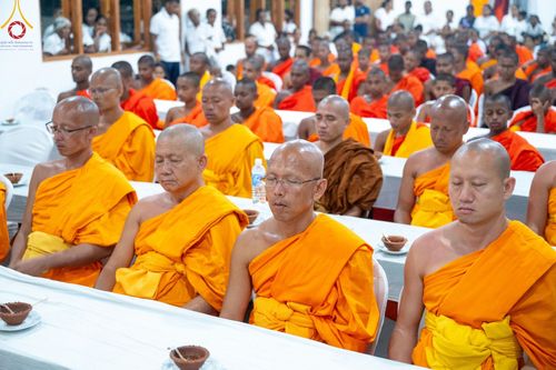 ภาพ No.141150:PhotoStory มหาศรัทธา ธรรมยาตราศรีลังกา EP.6 พิธีจุดวิสาขประทีป 6 วัด ถวายเป็น พุทธบูชา  โครงการสยาม-ลังกา ธรรมยาตรา  ฉลองเทศกาลวิสาขบูชาแห่งชาติ ศรีลังกา  บูชาธรรม 80 ปี หลวงพ่อธัมมชโย วันที่ 16 พฤษภาคม พ.ศ. 2567