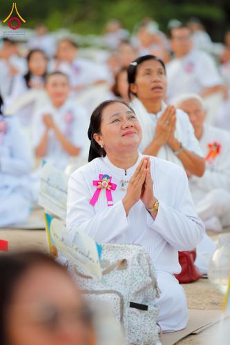 ภาพ No.275188:วันอาทิตย์ที่ 30 พฤศจิกายน พ.ศ. 2568 พิธีตอกเสาเข็ม "สร้างองค์พระเจดีย์เพื่อสร้างสันติภาพโลก" ต้นสุดท้าย ณ ศูนย์ปฏิบัติธรรมระยอง (บ้านช่องลม)