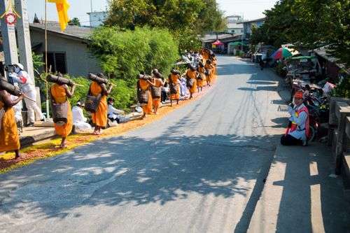 ภาพ No.119780:V.19 แกล้วกล้า การเตรียมงาน เก็บงาน การรับบุญของเจ้าหน้าที่หน่วยงานต่างๆ เพื่อโครงการธรรมยาตรา กตัญญูบูชามหาปูชนียาจารย์ พระมงคลเทพมุนี (สด จนฺทสโร) พระผู้ปราบมาร อนุสรณ์สถาน 7 แห่ง ปีที่ 12 ระหว่างวันที่ 2 - 31 มกราคม พ.ศ.2567