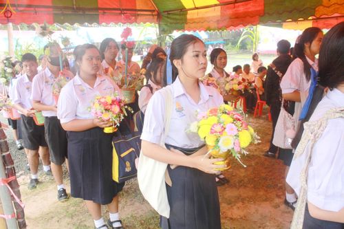 ภาพ No.281715:วันที่ 4 พฤศจิกายน พ.ศ. 2568 พิธีทอดกฐินสามัคคีทั่วไทย 30,000 วัด  โดยคณะศิษยานุศิษย์ บูชาธรรม 81 ปี  หลวงพ่อธัมมชโย ณ วัดใหม่ชัยมงคล อ.โนนดินแดง จ.บุรีรัมย์