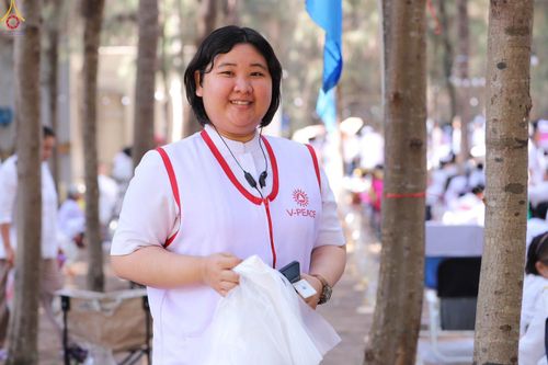 ภาพ No.301414:ภาพเบื้องหลังอาสาสมัครรวมใจ ชุดที่ 4 ในโครงการธรรมยาตรา กตัญญูบูชา มหาปูชนียาจารย์ พระมงคลเทพมุนี(สด จนฺทสโร) พระผู้ปราบมาร อนุสรณ์สถาน 7 แห่ง ปีที่ 14