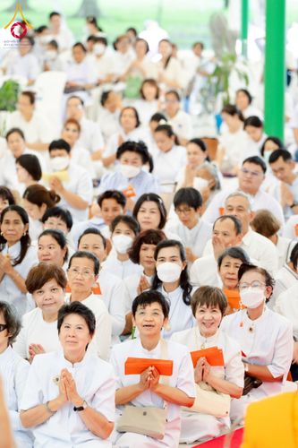 ภาพ No.223899:วันอาทิตย์ที่ 11 พฤษภาคม พ.ศ. 2568 พิธีอุปสมบทสามเณรเปรียญธรรมอุปสมบทอุทิศชีวิต 9 รูป อุบาสก 1 ท่าน ณ อุโบสถพระไตรปิฏกวัดพระธรรมกาย