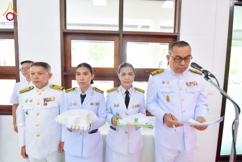 ภาพ No.227242:วันอังคารที่ 3 มิถุนายน พ.ศ. 2568 นายอำเภอคลองหลวง นำพสกนิกรรวมใจภักดิ์ สมเด็จพระนางเจ้าฯ พระบรมราชินี เนื่องในโอกาสวันเฉลิมพระชนมพรรษา ณ อาคารปลูกศรัทธา 2 วัดพระธรรมกาย อ.คลองหลวง จ.ปทุมธานี