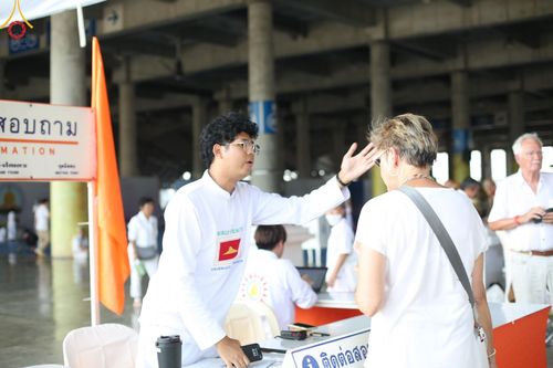 ภาพ No.125522:V.27 มาฆะ สาธุ  การรับบุญเตรียมงาน ปฎิบัติงาน เก็บงาน ของเจ้าหน้าที่หน่วยงานต่างๆ เพื่อวันมาฆบูชา วันเสาร์ที่ 24 กุมภาพันธ์  พ.ศ. 2567 ณ วัดพระธรรมกาย จ.ปทุมธานี