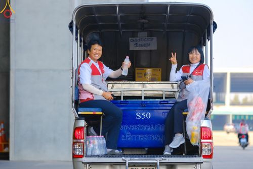 ภาพ No.208241:V.55 สารพัดV สารพัดดี ที่วัดพระธรรมกาย ในโครงการธรรมยาตรา กตัญญูบูชา มหาปูชนียาจารย์ พระมงคลเทพมุนี (สด จนฺทสโร) พระผู้ปราบมาร อนุสรณ์สถาน 7 แห่ง ปีที่ 13 ระหว่างวันที่ 2-31 มกราคม พ.ศ. 2568