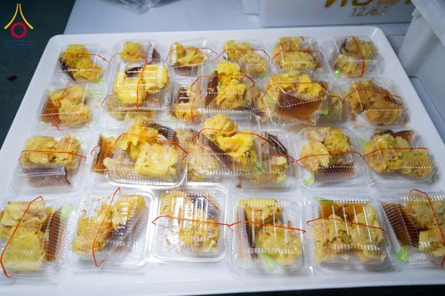 ภาพ No.301103:วันที่ 23 มกราคม พ.ศ. 2569 พิธีถวายภัตตาหารเป็นสังฆทาน แด่พระธรรมยาตรา ณ อนุสรณ์สถานบางปลา วัดบางปลา อำเภอบางเลน จังหวัดนครปฐม ในโครงการธรรมยาตรา กตัญญูบูชา มหาปูชนียาจารย์ พระมงคลเทพมุนี(สด จนฺทสโร) พระผู้ปราบมาร อนุสรณ์สถาน 7 แห่ง ปีที่ 14