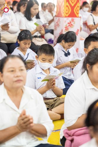 ภาพ No.303701:วันที่ 27 มกราคม พ.ศ. 2569 พิธีทอดผ้าป่าทำนุบำรุงศาสนสถาน ณ วัดตะเคียน อ.บางกรวย จ.นนทบุรี ในโครงการธรรมยาตรา กตัญญูบูชา มหาปูชนียาจารย์ พระมงคลเทพมุนี(สด จนฺทสโร) พระผู้ปราบมาร อนุสรณ์สถาน 7 แห่ง ปีที่ 14