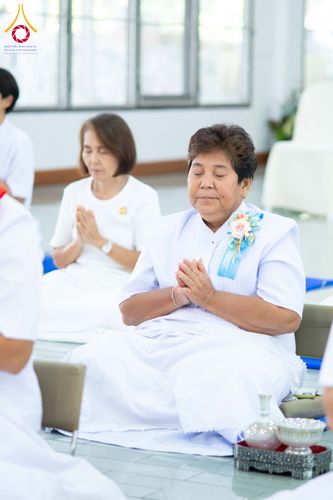 ภาพ No.278476:วันพุธที่ 10 ธันวาคม พ.ศ.2568  พิธีทอดผ้าป่าเพื่อสนับสนุนโครงการตักบาตรพระ 10,000 รูป เมืองกาญจนบุรี ณ อาคารปลูกศรัทธา วัดพระธรรมกาย