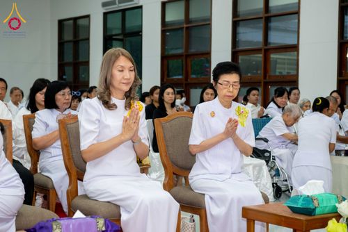 ภาพ No.314931:วันอาทิตย์ที่ 22 มีนาคม พ.ศ. 2569 พิธีบำเพ็ญกุศล คุณพ่อณรงค์ จินตมากุล  สิริอายุ 99 ปี 11 เดือน โยมบิดา พระครูปลัดรัตนวีรวัฒน์ (รังสฤษดิ์ อิทฺธิจินตโก) ที่ปรึกษาเจ้าคณะจังหวัดปทุมธานี เจ้าอาวาสวัดพระธรรมกาย  ณ ห้องปลูกศรัทธา 2 วัดพระธรรมกาย ปทุมธานี