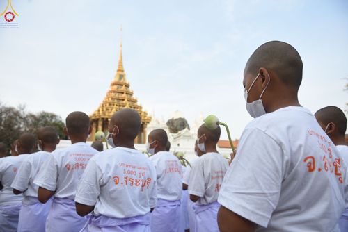 ภาพ No.79391:พิธีเวียนประทักษิณ ขอขมา มอบผ้าไตร โครงการบรรพชาสามเณรฟื้นฟูพระพุทธศาสนาทั่วไทย ณ วัดพระพุทธบาทราชวรมหาวิหาร อ.พระพุทธบาท จ.สระบุรี วันที่ 1 เมษายน พ.ศ. 2566