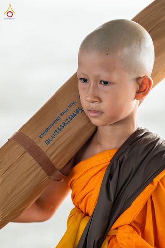 ภาพ No.81018:การฝึกเดินธุดงค์ของสามเณร ในโครงการบรรพชาสามเณรเพื่อฟื้นฟูพระพุทธศาสนาทั่วไทย ประจำปี 2566 ณ วิหารคดชั้น2 วัดพระธรรมกาย