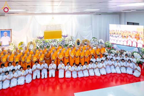 ภาพ No.315385:วันอังคารที่ 24 มีนาคม พ.ศ. 2569 พิธีบำเพ็ญกุศล คุณพ่อณรงค์ จินตมากุล  สิริอายุ 99 ปี 11 เดือน โยมบิดา พระครูปลัดรัตนวีรวัฒน์ (รังสฤษดิ์ อิทฺธิจินตโก) ที่ปรึกษาเจ้าคณะจังหวัดปทุมธานี เจ้าอาวาสวัดพระธรรมกาย  ณ ห้องปลูกศรัทธา 2 วัดพระธรรมกาย ปทุมธานี