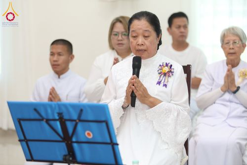 ภาพ No.290337:วันอังคารที่ 6 มกราคม พ.ศ. 2569 พิธีเจริญพุทธมนต์ ปฏิบัติธรรม มอบทุนการศึกษา ถวายสังฆทาน 142 วัด ณ ศูนย์ปฏิบัติธรรมพระมงคลเทพมุนี อ.สองพี่น้อง จ.สุพรรณบุรี