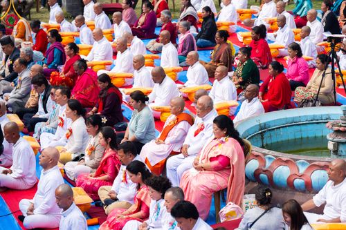 ภาพ No.313417:วันพฤหัสบดีที่ 12 มีนาคม พ.ศ. 2569 พิธีมอบบาตรและผ้าไตรในโครงการบรรพชาสามเณร 500 รูป  ณ นาคบาฮาล (Nagbahal) ประเทศเนปาล