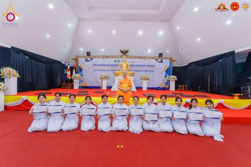 ภาพ No.280031:วันที่ 31 ธันวาคม พ.ศ. 2568 พิธีปิดโครงการอบรมสามเณรอินโดนีเซีย