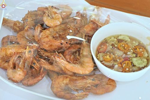 ภาพ No.228779:วันที่ 24 พฤษภาคม และ วันที่ 14 มิถุนายน พ.ศ.2568 พิธีถวายภัตตาหารเมนูสวรรค์ เพื่อการบรรลุธรรม ณ หอฉันคุณยายอาจารย์ฯ วัดพระธรรมกาย