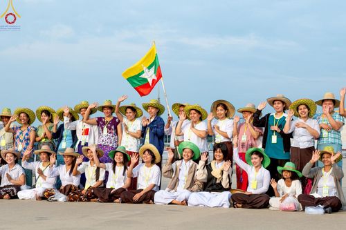 ภาพ No.218349:วันที่ 14-15 เมษายน พ.ศ. 2568 การเตรียมงานเครื่องเสียง , การเตรียมงานติดผ้ารับประเคน , การเตรียมงานเครื่องนอนพระสังฆาธิการ , การเตรียมงานจุดนั่งสาธุชน , การเตรียมงานถุงน้ำถ่วงน้ำหนักโต๊ะ , การเตรียมงานภาชนะฉันภัตตาหาร เพื่องานวันคุ้มครองโลก 22 เมษายน พ.ศ