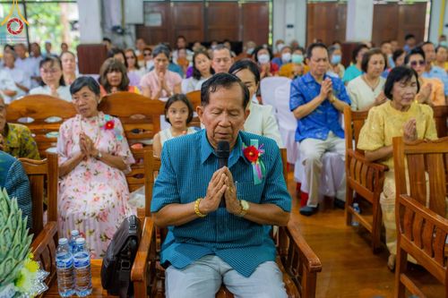 ภาพ No.173469:พิธีทอดกฐิน ณ วัดเขาบายศรี จ.ชลบุรี ในโครงการกฐินสามัคคีทั่วไทย 30,000 วัด บูชาธรรม 80 ปี หลวงพ่อธัมมชโย โดยคณะศิษยานุศิษย์วัดพระธรรมกาย วันที่ 1 พฤศจิกายน พ.ศ. 2567