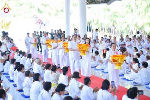 ภาพ No.174197:พิธีทอดกฐินสามัคคีสร้างทุกสิ่ง ปีที่ 8 ณ ธุดงคสถานอำนาจเจริญ ในโครงการกฐินสามัคคีทั่วไทย 30,000 วัด บูชาธรรม 80 ปี หลวงพ่อธัมมชโย โดยคณะศิษยานุศิษย์วัดพระธรรมกาย วันที่ 10 พฤศจิกายน พ.ศ. 2567