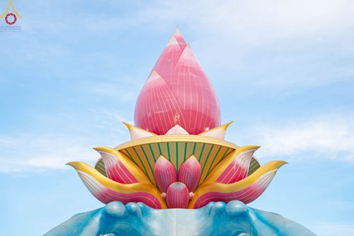 ภาพ No.91624:พิธีทอดผ้าป่า สร้างลานเอนกประสงค์พญานาค 4 ตระกูล จุดประทีปโคมลาน ถวายเป็นพุทธบูชา  สร้างความสว่างไสวให้กับแผ่นดินด้วยแสงธรรม วันอาทิตย์ที่ 29 ตุลาคม พ.ศ. 2566 ณ พุทธอุทยานนานาชาติ จังหวัดหนองคาย