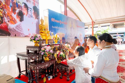 ภาพ No.93703:พิธีทอดกฐินสามัคคี ณ วัดมงคลพุกการาม จ.ปทุมธานี เพื่อปฏิสังขรณ์ถาวรวัตถุทุกสิ่ง วันอาทิตย์ที่ 12 พฤศจิกายน พ.ศ. 2566