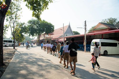 ภาพ No.189788:พิธีทอดผ้าป่าทำนุบำรุงศาสนสถาน ณ วัดอัมพวัน ต.สองพี่น้อง อ.สองพี่น้อง จ.สุพรรณบุรี ในโครงการธรรมยาตรา กตัญญูบูชา มหาปูชนียาจารย์ พระมงคลเทพมุนี(สด จนฺทสโร) พระผู้ปราบมาร อนุสรณ์สถาน 7 แห่ง ปีที่ 13 วันที่ 5 มกราคม พ.ศ. 2568