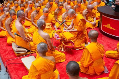 ภาพ No.92423:พิธีกรานกฐิน วันอาทิตย์ที่ 5 พฤศจิกายน พ.ศ. 2566 (แรม 7 ค่ำ เดือน 11) ณ อุโบสถ วัดพระธรรมกาย