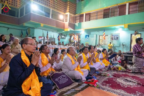 ภาพ No.179523:พิธีทอดกฐินสมทบ ณ วัดสิทธัตถะ (Siddhart United Social Welfare Mission) เมืองกัลกัตตา ประเทศอินเดีย  วันที่ 9 พฤศจิกายน พ.ศ. 2567