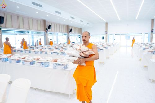 ภาพ No.245137:วันเสาร์ที่ 13 กันยายน พ.ศ. 2568 พิธีถวายสังฆทานแด่คณะสงฆ์ 323 วัด ปีที่ 21 ครั้งที่ 181 พิธีมอบกองทุนหนุนแรงใจช่วยครูใต้ ปีที่ 18 ครั้งทึ่ 144 และพิธีทำบุญอุทิศส่วนกุศลให้ผู้วายชนม์ ณ ศูนย์ปฏิบัติธรรมภาคใต้ จ.สงขลา