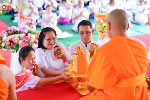 ภาพ No.94035:พิธีทอดกฐินสามัคคี เพื่อสร้างอาคารปฏิบัติธรรม พระมงคลเทพมุนี (สด จนฺทสโร) ณ ธุดงคสถานเขาย้อย ต.สระพัง อ. เขาย้อย จ.เพชรบุรี วันอาทิตย์ที่ 12 พฤศจิกายน พ.ศ. 2566
