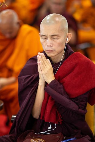 ภาพ No.76900:พิธีบูชาข้าวพระ ในวันมาฆบูชา อาทิตย์ต้นเดือนที่ 6 มีนาคม พ.ศ. 2566 ณ วัดพระธรรมกาย จ.ปทุมธานี