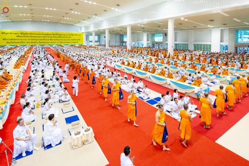 ภาพ No.236182:วันที่ 3 สิงหาคม พ.ศ. 2568 พิธีมุทิตาสักการะพระภิกษุ ผู้สอบได้เปรียญธรรม 9 ประโยค ระดับโลก ปีที่ 37, พิธีมอบโล่และทุนการศึกษา สำนักเรียนบาลีดีเด่นทั่วประเทศ ณ ห้องแก้วสารพัดนึก 1 วัดพระธรรมกาย