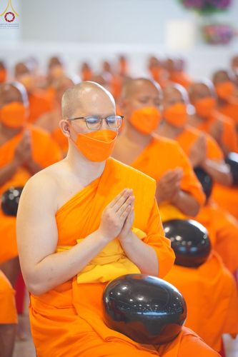 ภาพ No.75523:วัดพระธรรมกายจัด งานบุญวันอาทิตย์ต้นเดือน  มีกิจกรรมดังนี้ พิธีตักบาตร, พิธีบูชาข้าวพระ พระธรรมยาตรารับประกาศนียบัตร โครงการธรรมยาตราฯ ปีที่ 11 ในวันที่ 5 กุมภาพันธ์ พ.ศ. 2566 ณ วัดพระธรรมกาย อ.คลองหลวง จ.ปทุมธานี