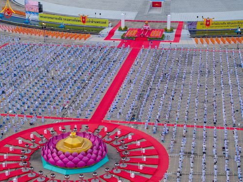 ภาพ No.160389:พิธีปลูกต้นทรัพย์บานชื่น ณ ลานธรรม พระมหาธรรมกายเจดีย์ วัดพระธรรมกาย จ.ปทุมธานี วันพฤหัสบดีที่ 10 ตุลาคม พ.ศ. 2567