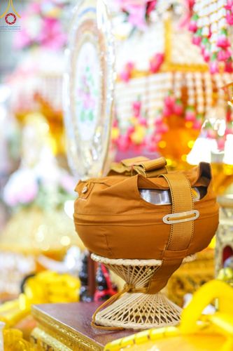 ภาพ No.162427:โครงการกฐินสามัคคีทั่วไทย 30,000 วัด  บูชาธรรม 80 ปี หลวงพ่อธัมมชโย  โดย คณะศิษยานุศิษย์วัดพระธรรมกาย ณ วัดลานตากฟ้า อ.นครชัยศรี จ.นครปฐม วันศุกร์ที่ 18 ตุลาคม พ.ศ. 2567