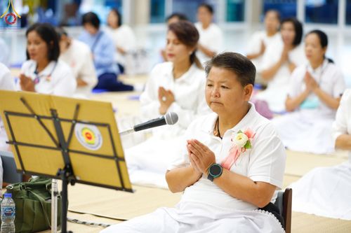 ภาพ No.127732:พิธีถวายภัตตาหารเป็นสังฆทาน แด่คณะพระธรรมยาตราฯ ในโครงการธรรมยาตราอัญเชิญพระบรมสารีริกธาตุ ประดิษฐาน ณ มหารัตนเจดีย์สิริปทุมสวรรค์ อ.บางกล่ำ จ.สงขลา วันที่ 8 มีนาคม พ.ศ. 2567