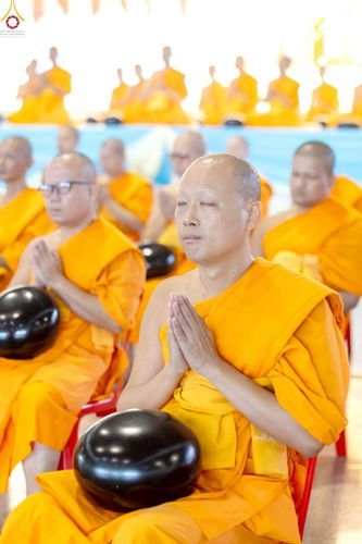 ภาพ No.240366:วันพุธที่ 27 สิงหาคม พ.ศ. 2568 พิธีตักบาตร ในวันธรรมชัย ณ วัดพระธรรมกาย จ.ปทุมธานี