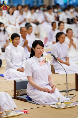 ภาพ No.128112:พิธีถวายภัตตาหารเป็นสังฆทาน แด่คณะพระธรรมยาตราฯ ในโครงการธรรมยาตราอัญเชิญพระบรมสารีริกธาตุ  ประดิษฐาน ณ มหารัตนเจดีย์สิริปทุมสวรรค์ อ.บางกล่ำ จ.สงขลา วันที่ 10 มีนาคม พ.ศ. 2567