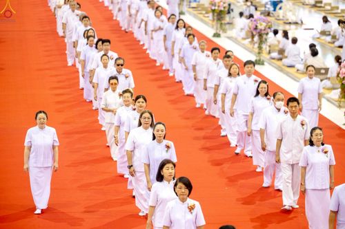 ภาพ No.238984:วันอาทิตย์ที่ 17 สิงหาคม พ.ศ. 2568 งานบุญวันอาทิตย์ พิธีจุดเทียนใจ ไฟนิรันด์ อนันตชัย ณ วัดพระธรรมกาย จ.ปทุมธานี