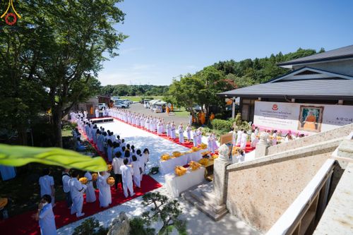 ภาพ No.148256:พิธีปฐมอุปสมบท สมโภชอุโบสถ บูชาธรรม 80 ปี หลวงพ่อธัมมชโย  วันอาทิตย์ที่ 11 สิงหาคม พ.ศ. 2567 วัดพระธรรมกายโทชิหงิ ประเทศญี่ปุ่น