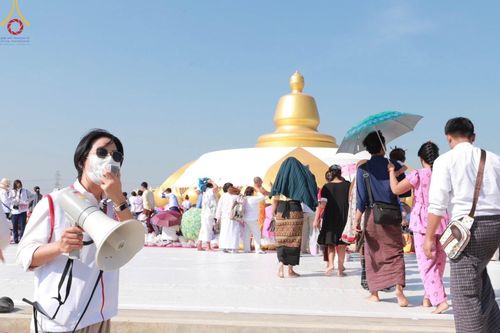 ภาพ No.206512:V.54 สารพัดV สารพัดดี ที่บางปลา ในโครงการธรรมยาตรา กตัญญูบูชา มหาปูชนียาจารย์ พระมงคลเทพมุนี(สด จนฺทสโร) พระผู้ปราบมาร อนุสรณ์สถาน 7 แห่ง ปีที่ 13 ระหว่างวันที่ 2-31 มกราคม พ.ศ. 2568