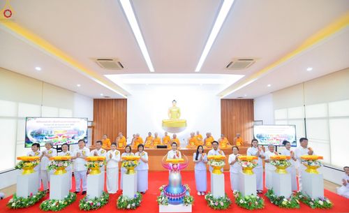 ภาพ No.249914:วันอังคารที่ 30 กันยายน พ.ศ. 2568 พิธีตอกเสามงคลต้นแรกอาคารเศรษฐีถาวร ที่พักผู้มาปฏิบัติธรรม ณ ศูนย์ปฏิบัติธรรมจันทบุรี