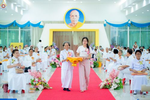 ภาพ No.260168:วันอาทิตย์ที่ 19 ตุลาคม พ.ศ. 2568 พิธีทอดกฐินสามัคคี  ณ ศูนย์ปฏิบัติธรรมและศูนย์อบรมเยาวชนเพชรบุรี  ต.ท่าแลง อ.ท่ายาง จ.เพชรบุรี