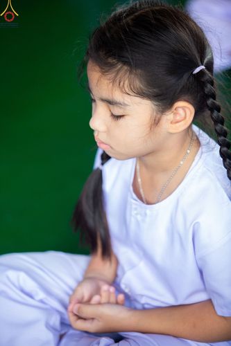 ภาพ No.86605:สมาชิก อบต.คลองสาม อ.คลองหลวง จ.ปทุมธานี เข้าร่วมโครงการสมาธิเพื่อสันติภาพโลก รวมใจนั่งสมาธิสร้างสันติภาพโลก 1 ล้านคน สร้างสถิติโลกกับ Guinness World Records เมื่อวันที่ 24 สิงหาคม พ.ศ.2566