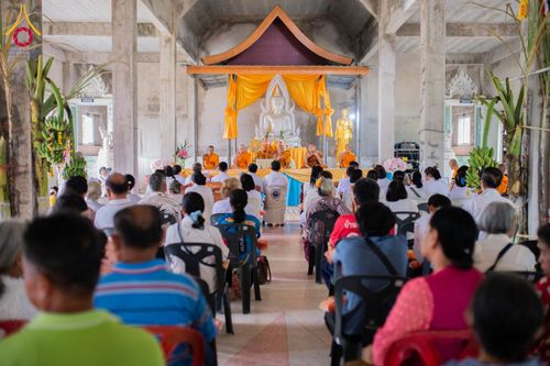 ภาพ No.178254:พิธีทอดกฐิน ณ วัดหนองไผ่ ต.โพธิ์ทอง อ.ปางศิลาทอง จ.กำแพงเพชร ในโครงการทอดกฐินสามัคคีทั่วไทย 30,000 วัด บูชาธรรม 80 ปี หลวงพ่อธัมมชโย โดยคณะศิษยานุศิษย์วัดพระธรรมกาย วันที่ 6 พฤศจิกายน พ.ศ. 2567