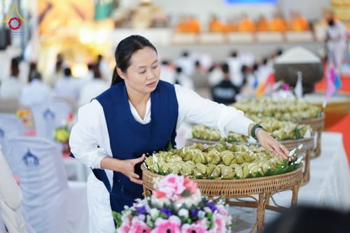 ภาพ No.198465:งานบุญล้านนา พิธีถวายสังฆทาน ตานข้าวใหม่,  พิธีทอดผ้าป่าบำรุงธุดงคสถานล้านนา,  พิธีถวายเครื่องเสียง เพื่อใช้ในงานพระพุทธศาสนา,  พิธีถวายรัตนบุปผา บูชาพระรัตนตรัย,  พิธีถวายภัตตาหารเป็นสังฆทาน วันอาทิตย์ที่ 19 มกราคม พุทธศักราช 2568  ณ ธุดงคสถานล้านนา