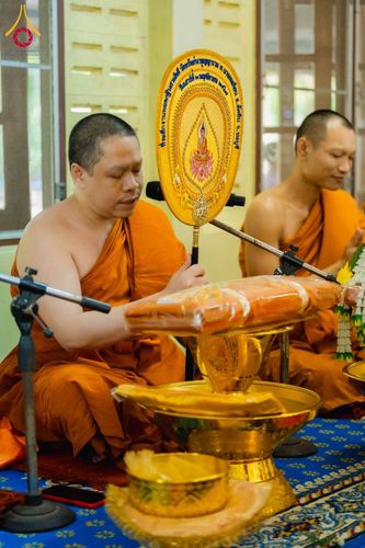 ภาพ No.176982:พิธีทอดกฐิน ณ วัดทรัพย์นาบุญยาราม ต.นาจอมเทียน อ.สัตหีบ จ.ชลบุรี ในโครงการทอดกฐินสามัคคีทั่วไทย 30,000 วัด บูชาธรรม 80 ปี หลวงพ่อธัมมชโย โดยคณะศิษยานุศิษย์วัดพระธรรมกาย วันที่ 2 พฤศจิกายน พ.ศ. 2567