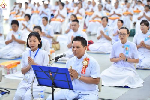 ภาพ No.231573:วันศุกร์ที่ ๔ กรกฎาคม พ.ศ. ๒๕๖๘ พิธีถวายกองทุนสัมมนาคณะสงฆ์ภาคตะวันออก (ภาค ๑๒, ๑๓) เพื่อฟื้นฟูพระพุทธศาสนา ภายใต้โครงการทอดกฐินสามัคคี ๓๐,๐๐๐ วัดทั่วไทย ประจำปี พ.ศ. ๒๕๖๘ ณ ศูนย์การศึกษาเขาแก้วเสด็จ จ.ปราจีนบุรี