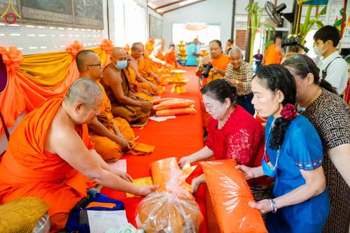 ภาพ No.98172:พิธีทอดกฐินสามัคคีทั่วไทย 5,000 วัด ณ วัดสามัคคีกิตยาราม ต.เบิกไพร อ.จอมบึง จ.ราชบุรี วันที่ 25 พฤศจิกายน พ.ศ. 2566