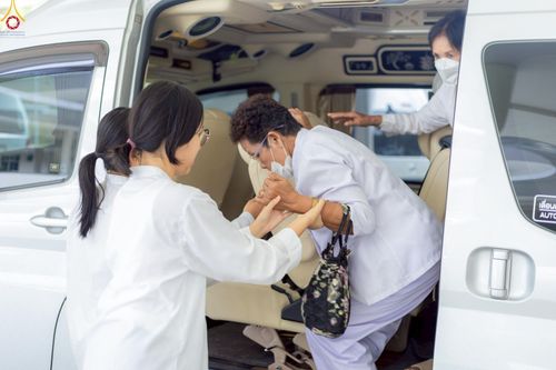 ภาพ No.243219:วันที่ 23-31 สิงหาคม พ.ศ. 2568 เจ้าหน้าที่ทุกสถานะ ทุ่มเทจัดงาน สัมมนารวมใจผู้นำบุญ เพื่องานกฐินสามัคคีทั่วไทย 30,000 วัด บูชาธรรม 81 ปี หลวงพ่อธัมมชโย